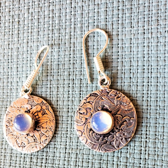 ***$15 Sale*** New Opal Opalite Silver Earrings. - Picture 11 of 12